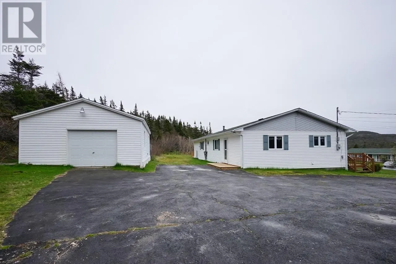 5 Forest Road