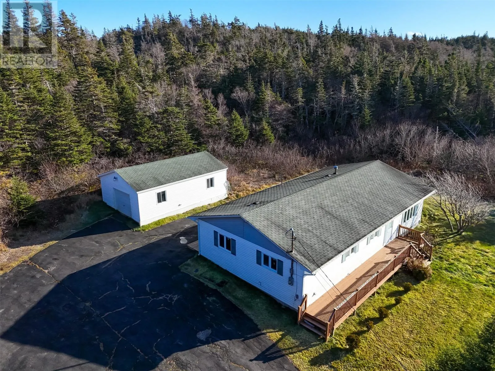 5 Forest Road