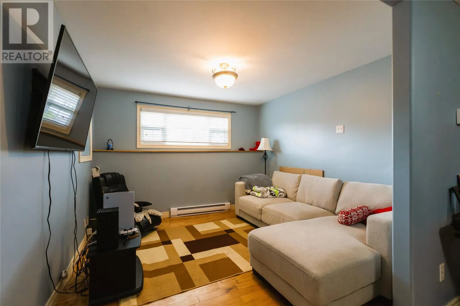 7 Barbour Drive