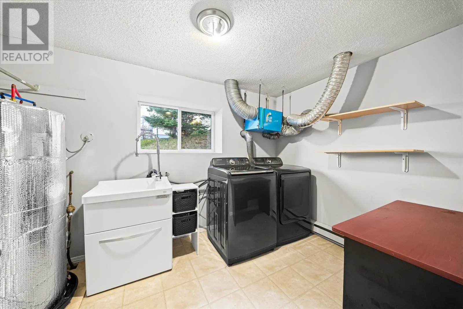 54 Valleyview Crescent