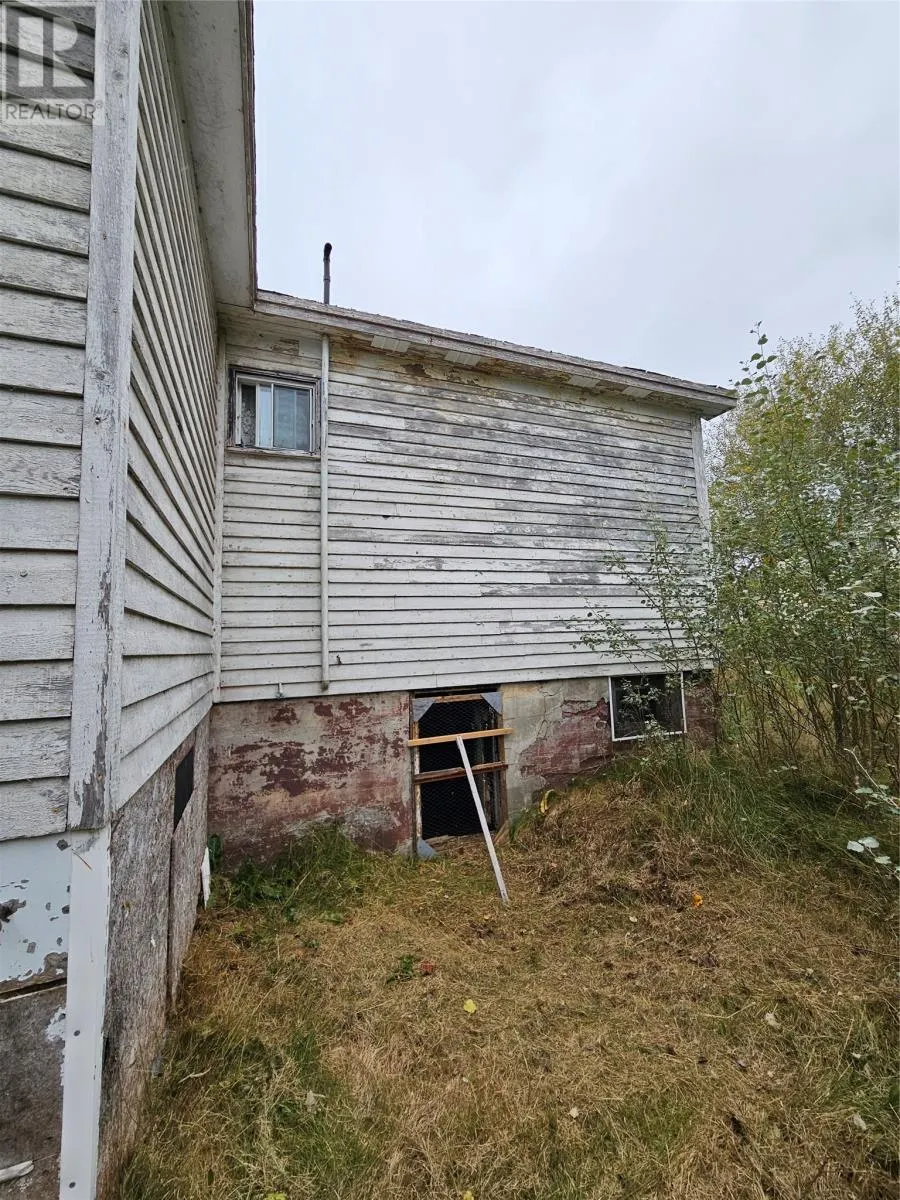 17 Renown Street