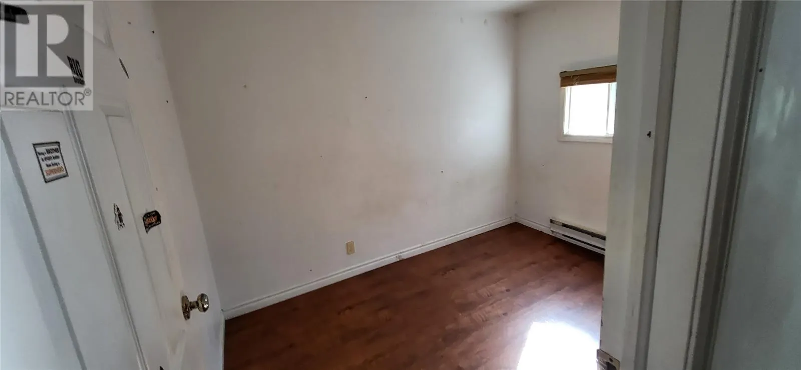 3 Hillside Road
