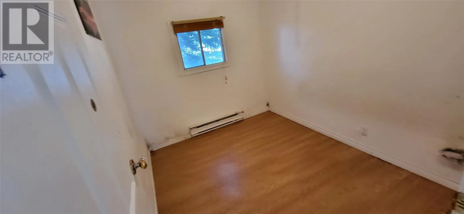 3 Hillside Road