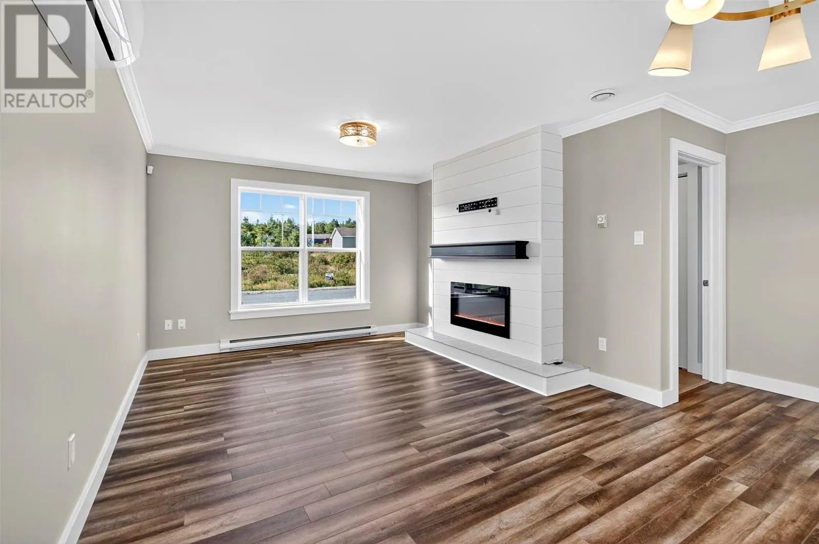 22 Captains Place