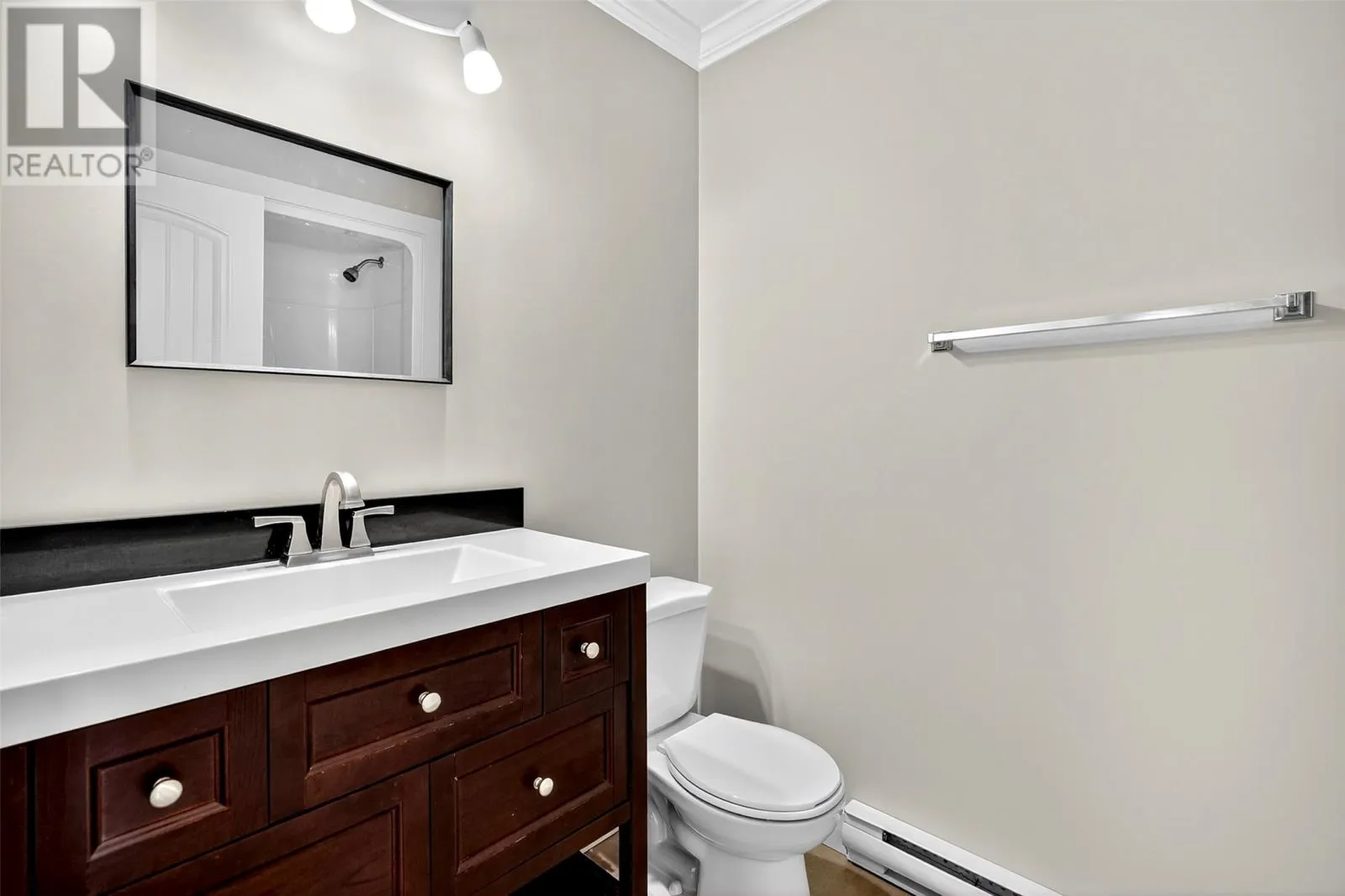 22 Captains Place