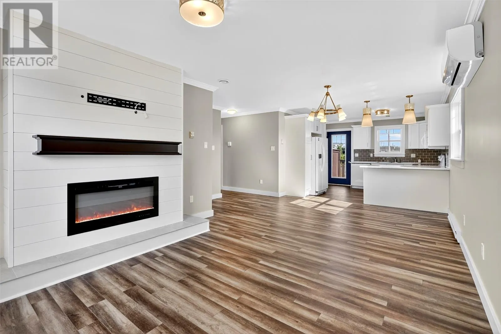 22 Captains Place