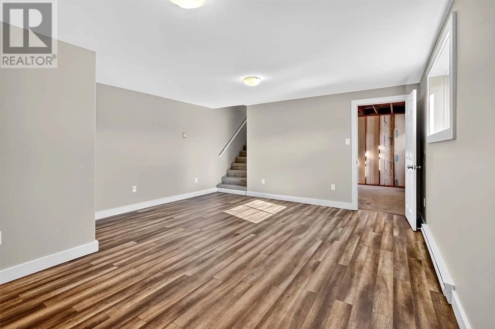 22 Captains Place