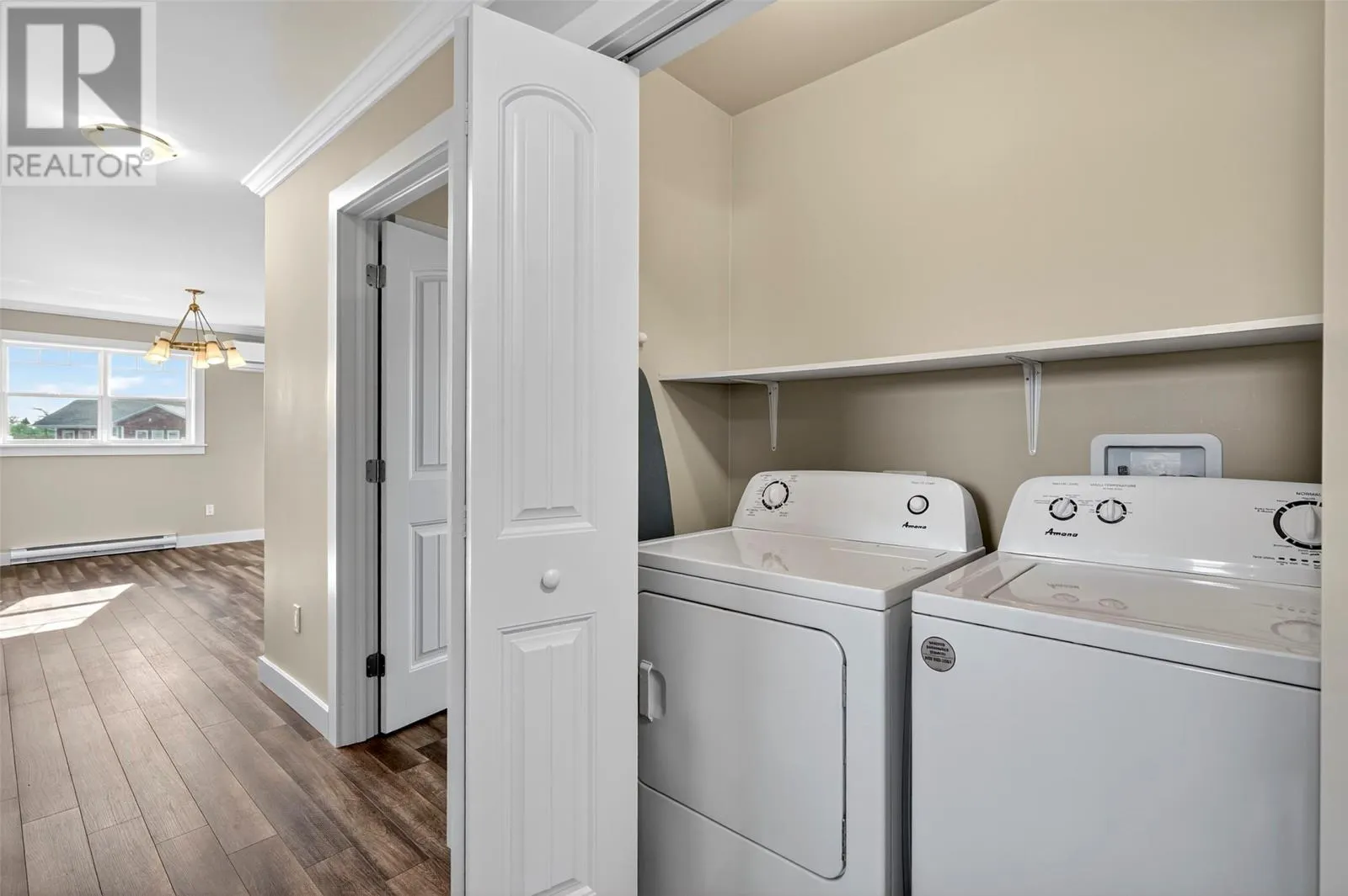 22 Captains Place
