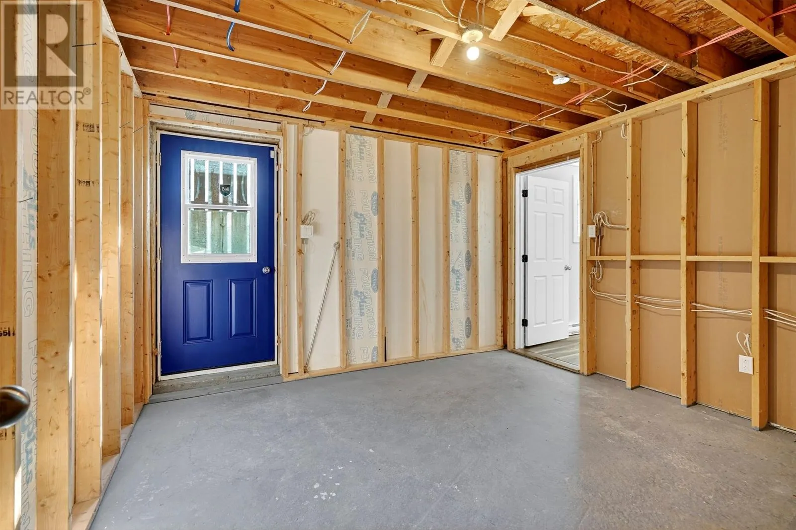 22 Captains Place