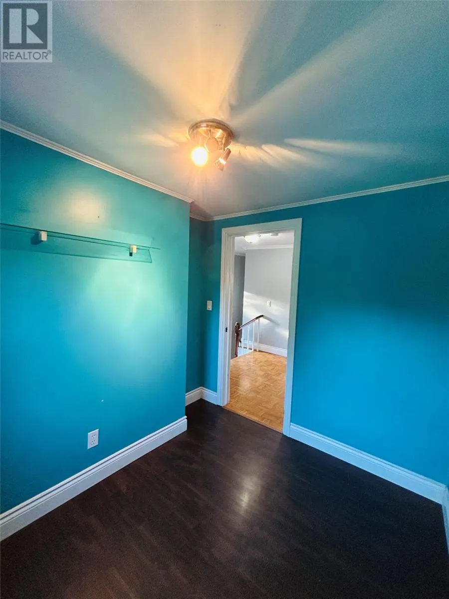 46 Greenwood Avenue