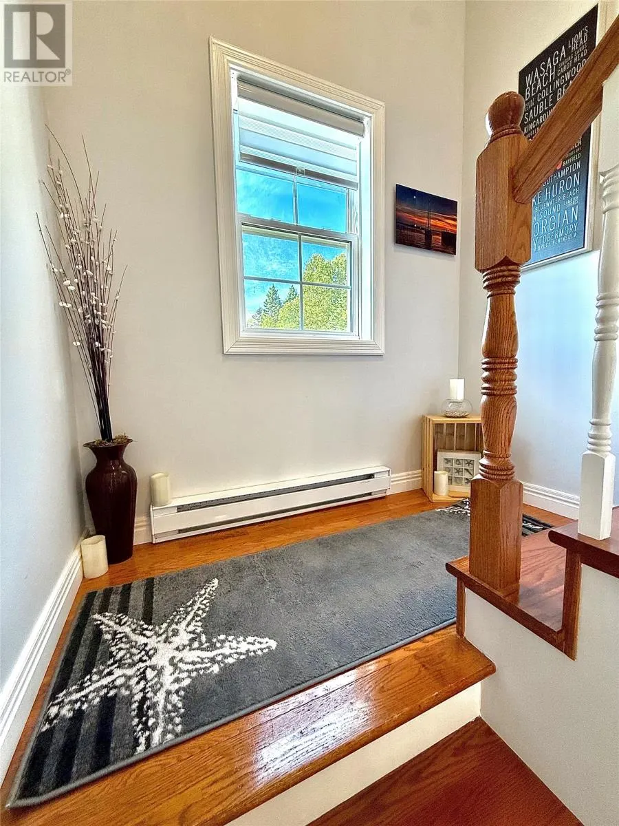 27 THORBURN Place