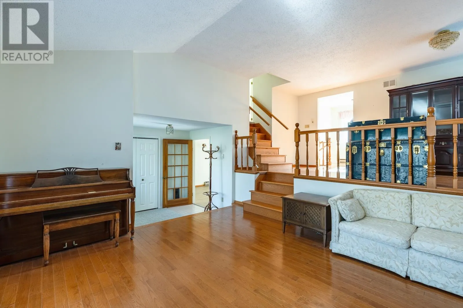 6 MacGregor Place