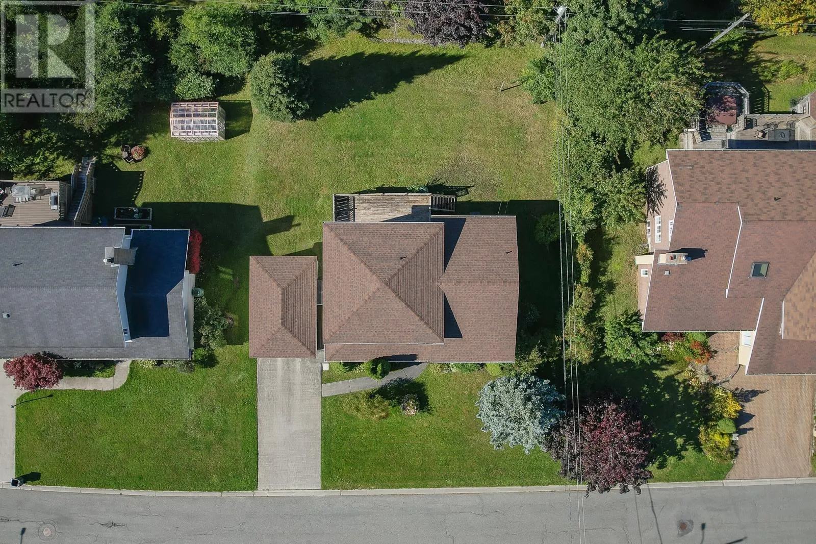 6 MacGregor Place