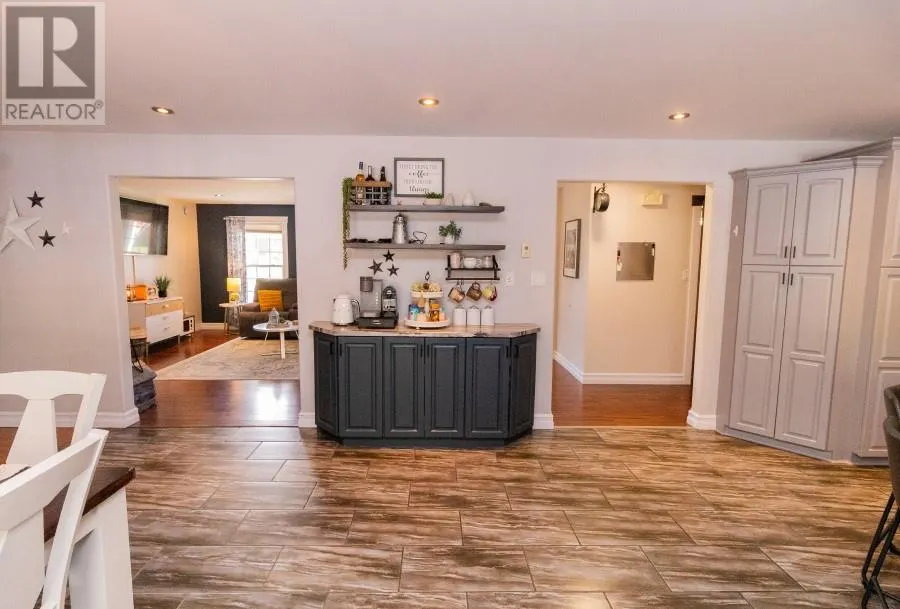 27 Wagg Place