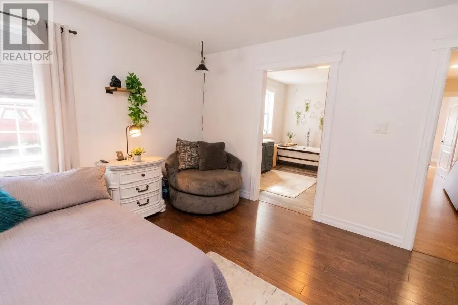 27 Wagg Place