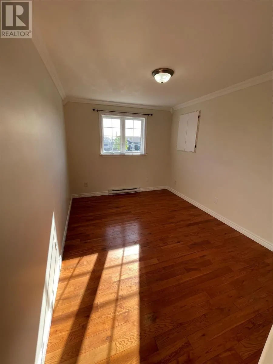 6 Tennyson Place