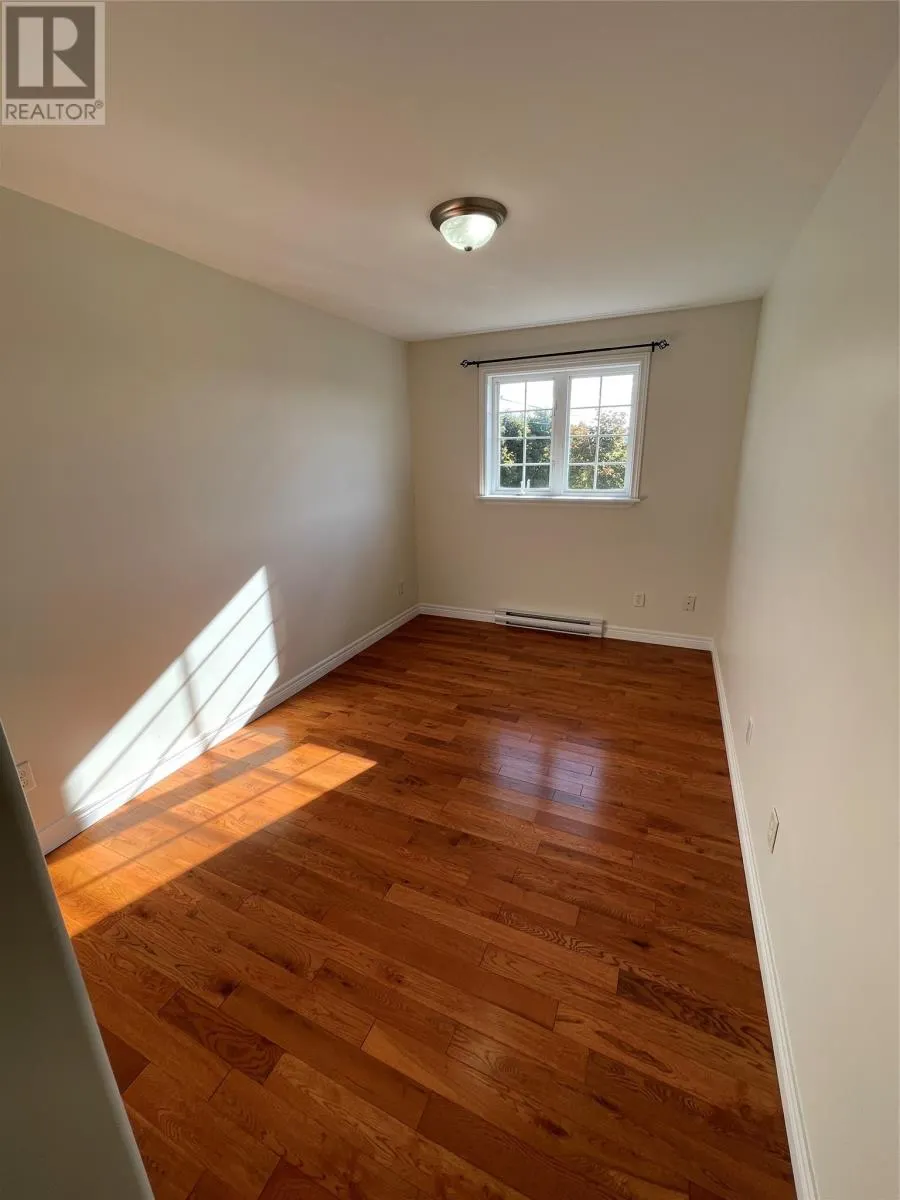6 Tennyson Place