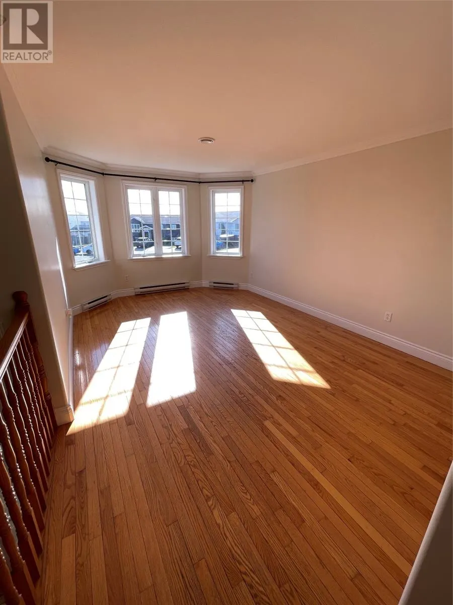 6 Tennyson Place