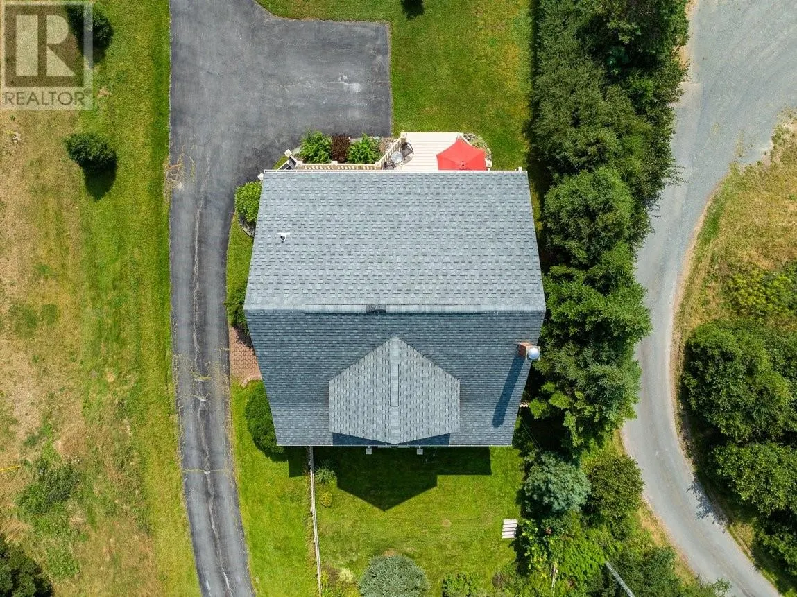 596 Main Street