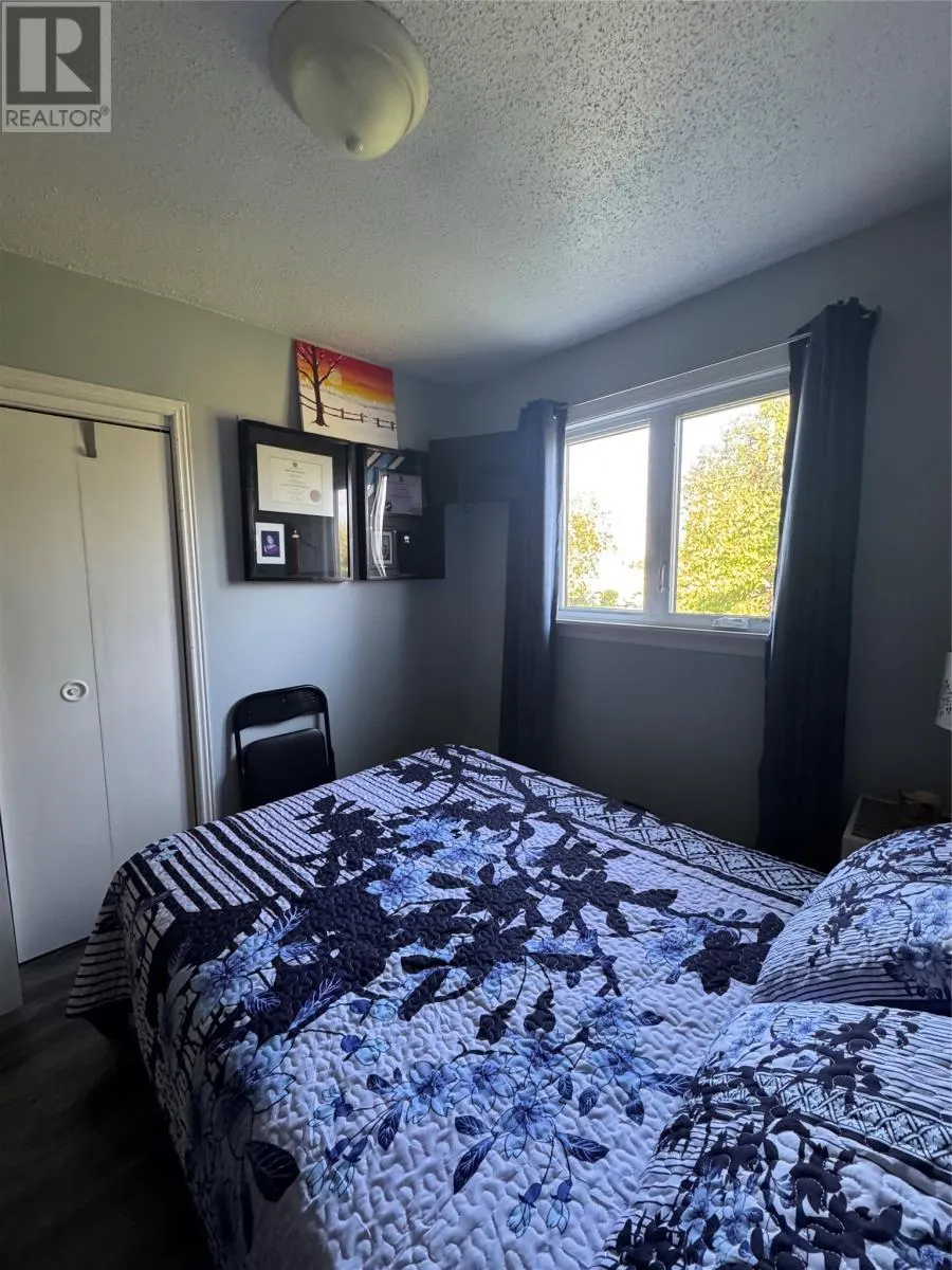 163 Commonwealth Drive