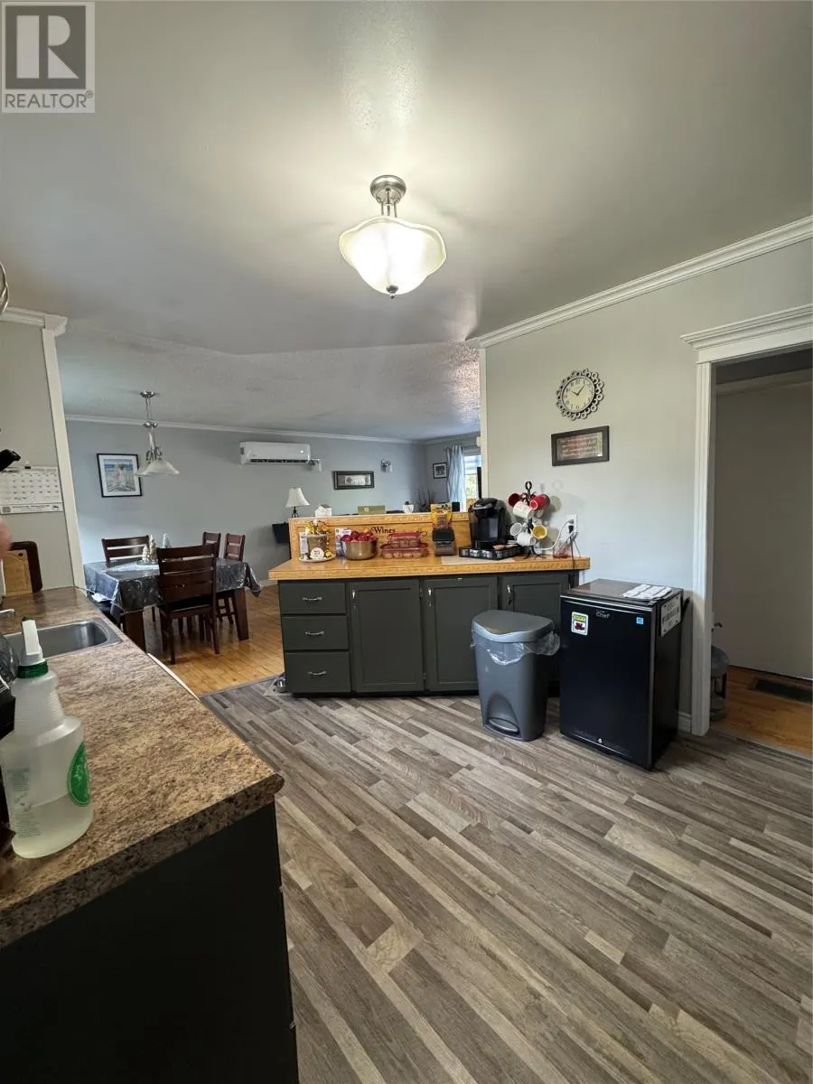 163 Commonwealth Drive