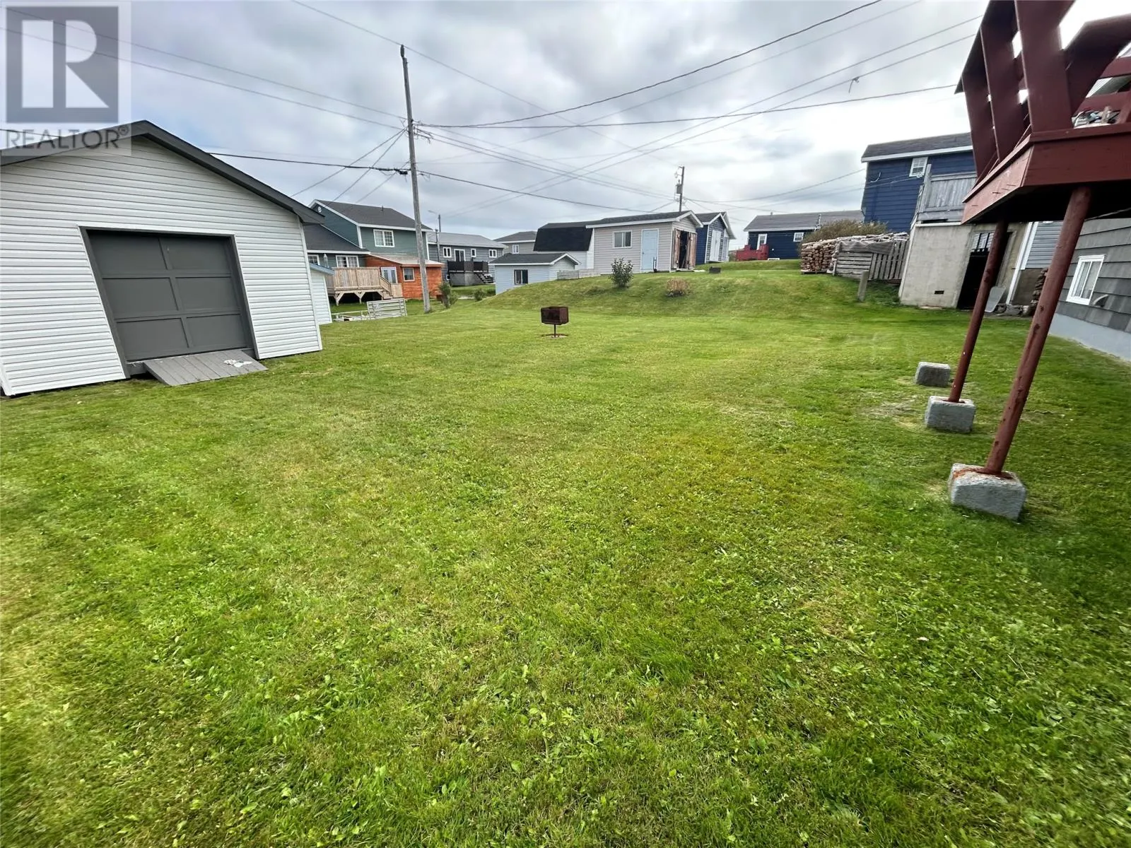 11 Carson Crescent