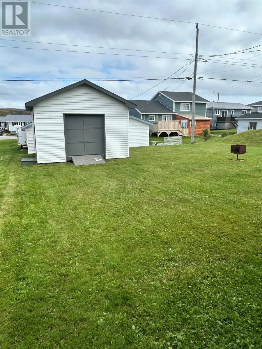 11 Carson Crescent
