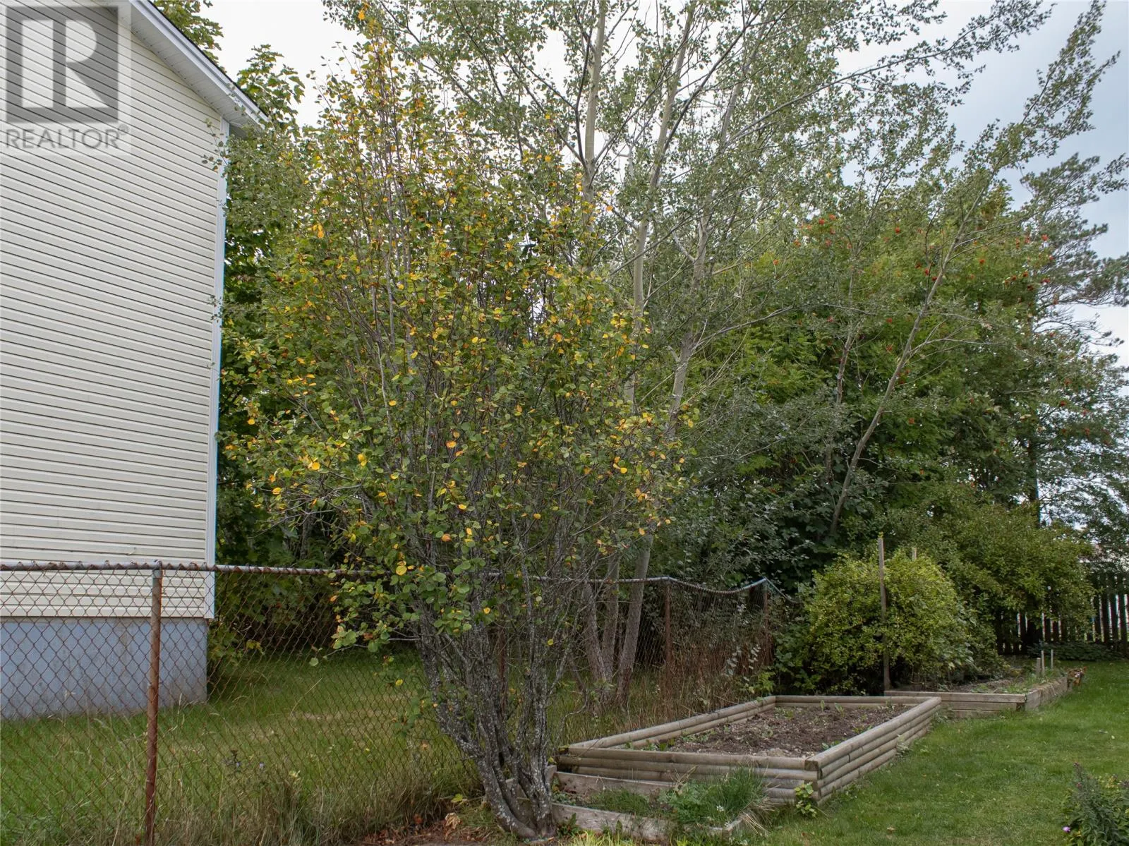 46 Blackmarsh Road
