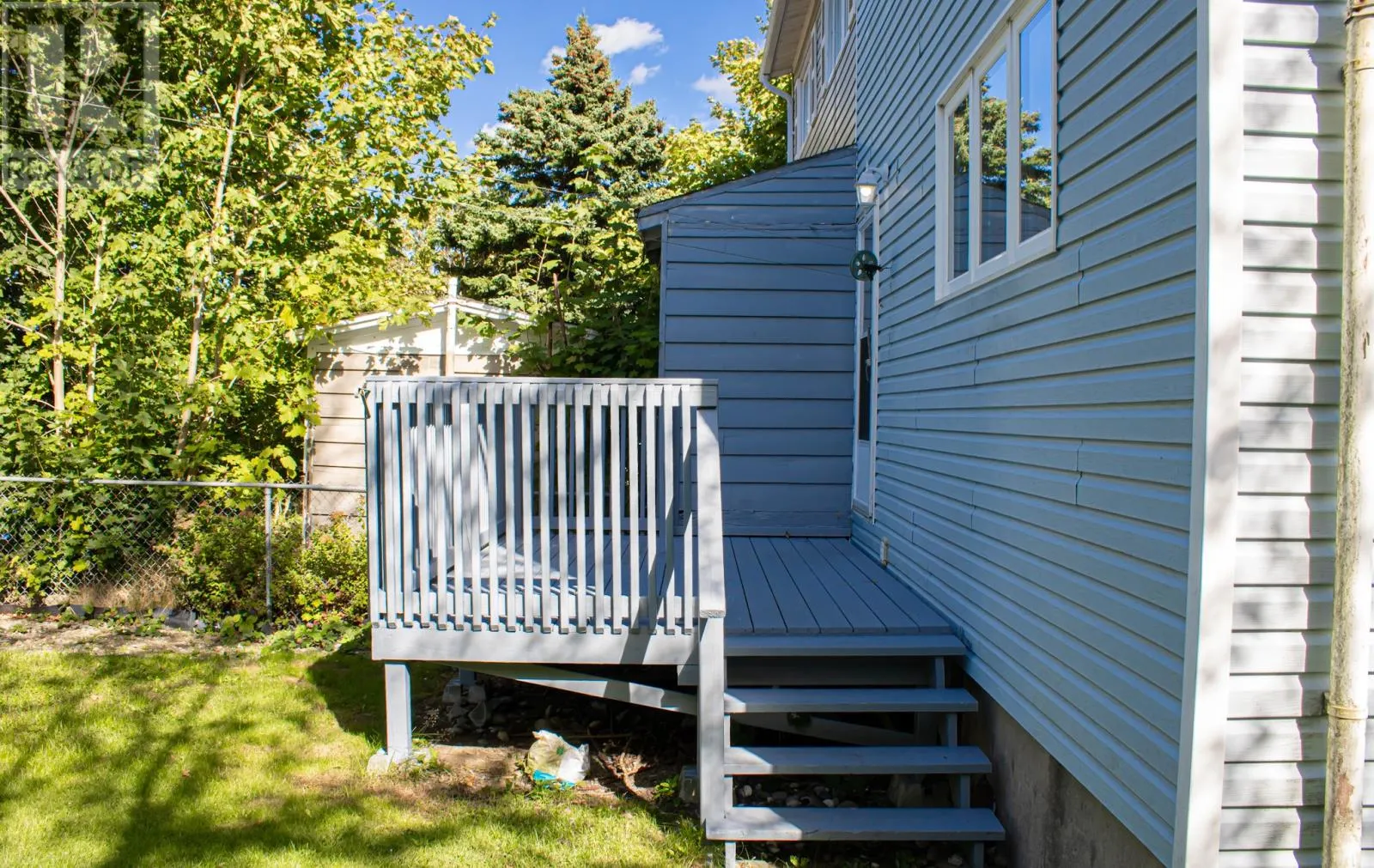 46 Blackmarsh Road