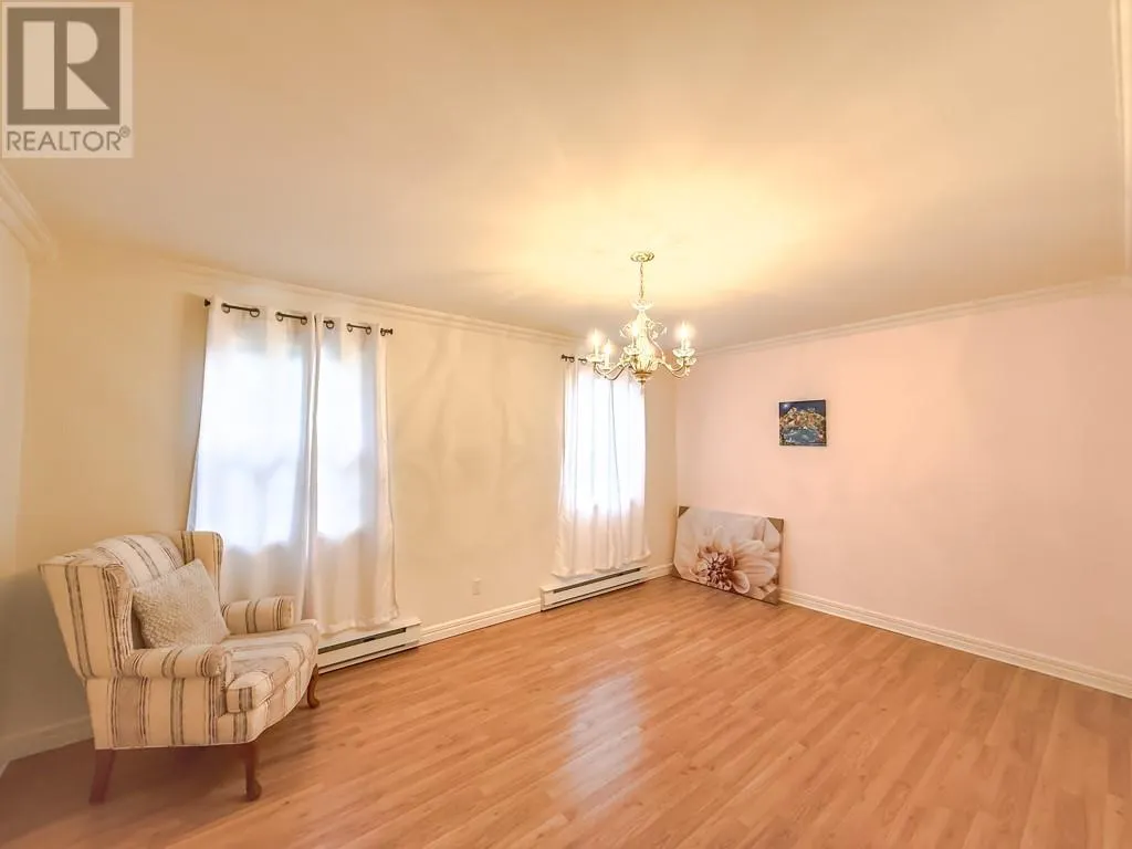 16 Heneys Pond Road