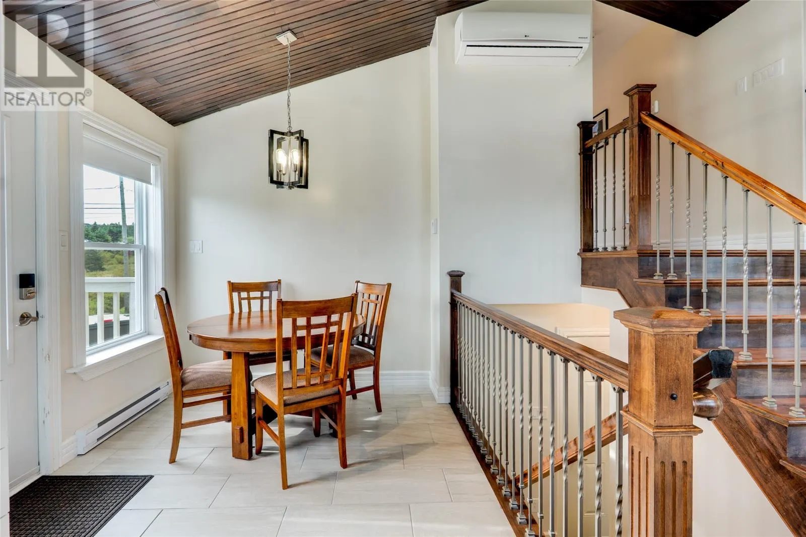50 Seaforest Drive