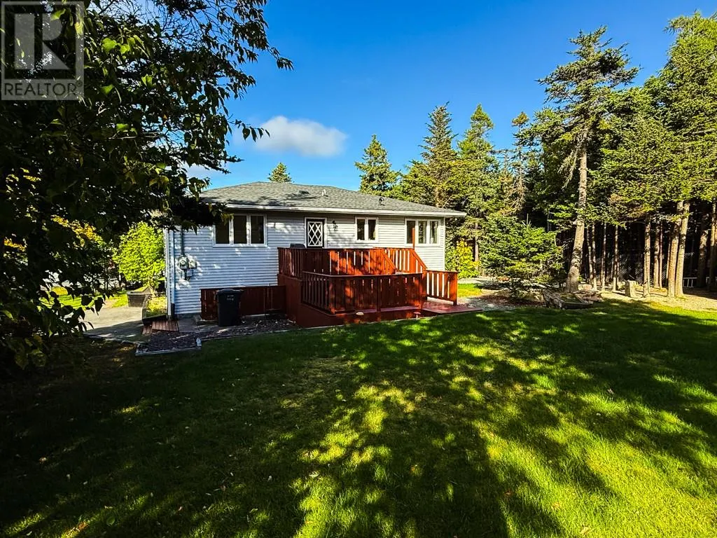 122 Duff Crescent