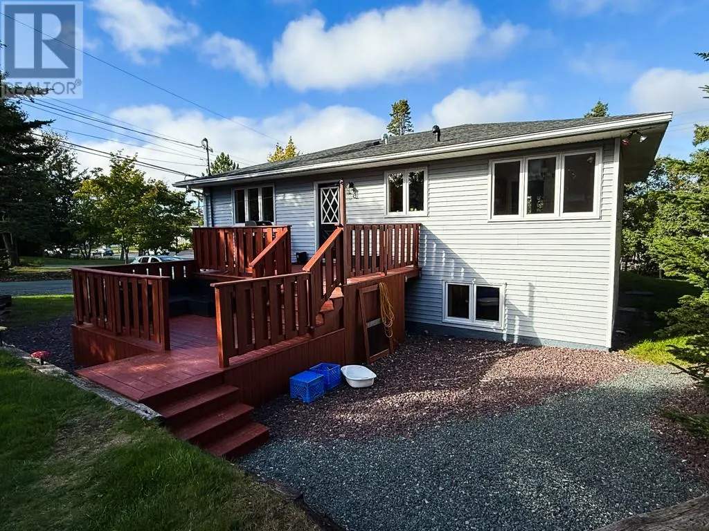 122 Duff Crescent