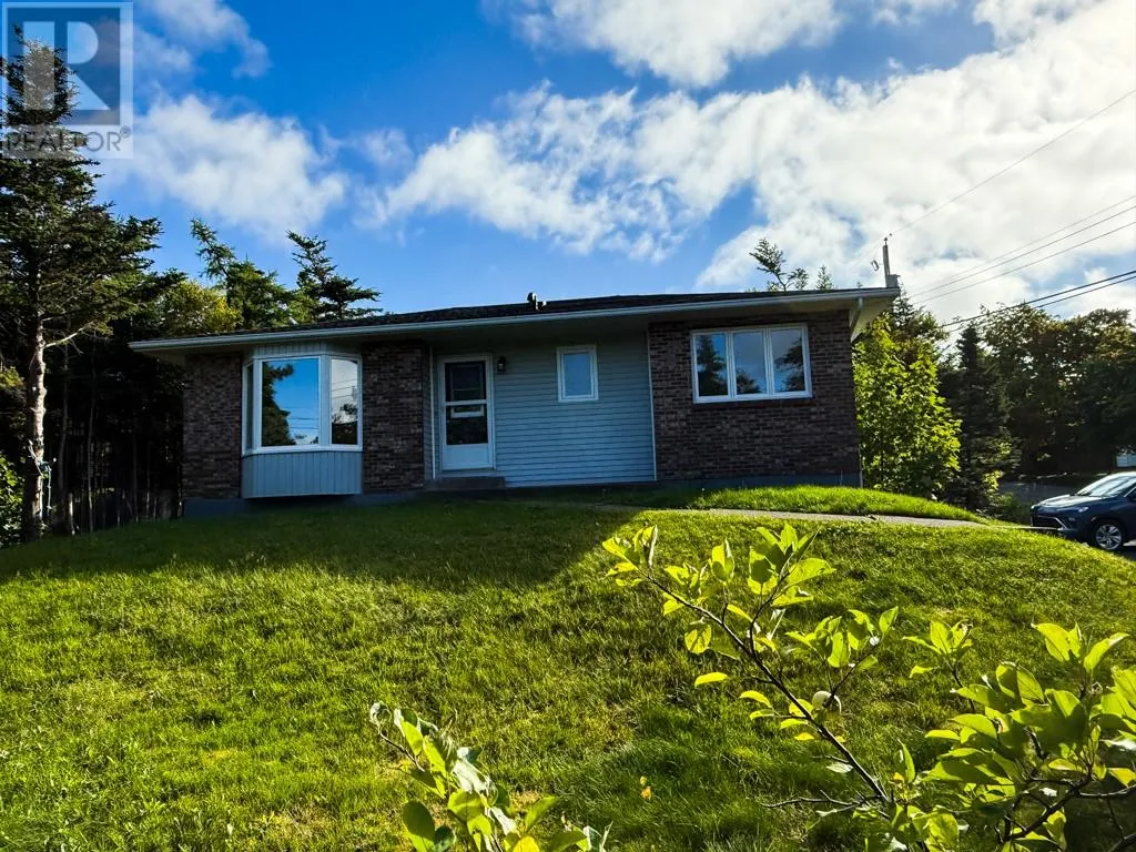 122 Duff Crescent