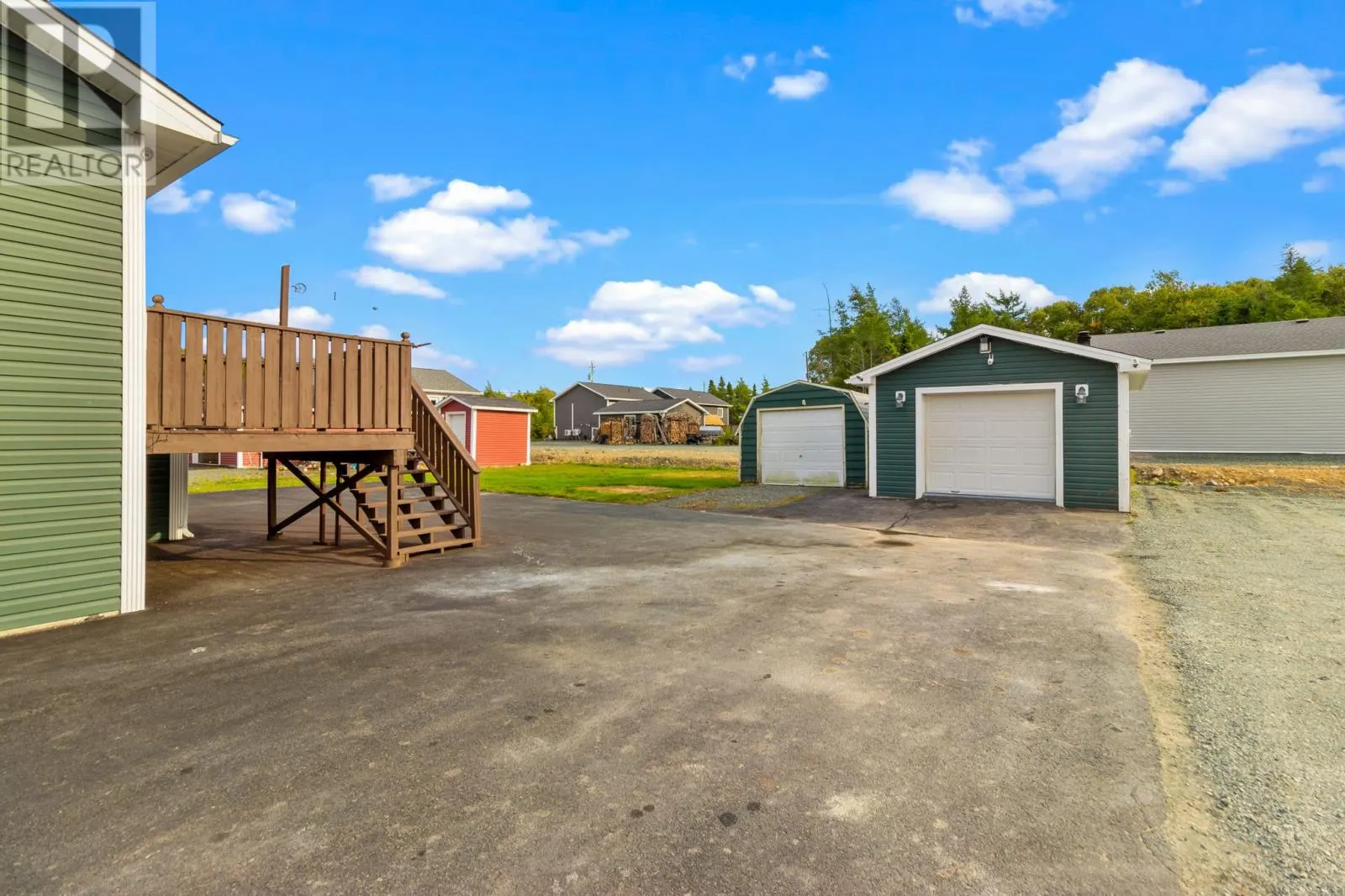 7 Kingsway Drive