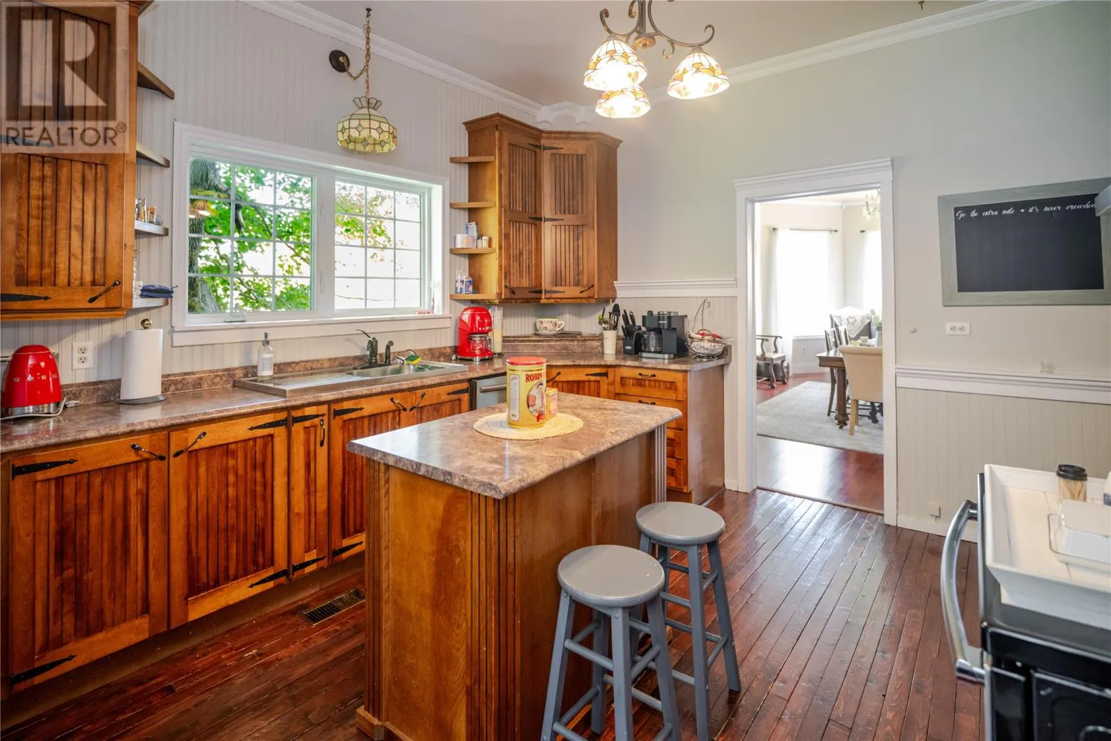 55 Seaview Drive