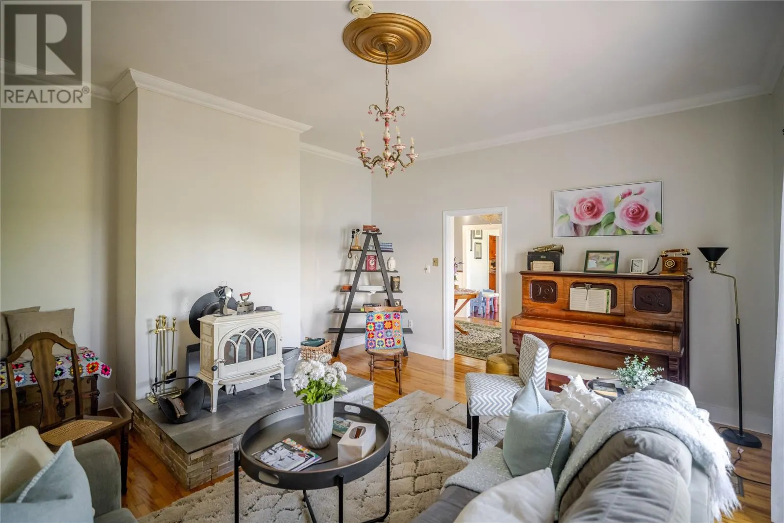 55 Seaview Drive