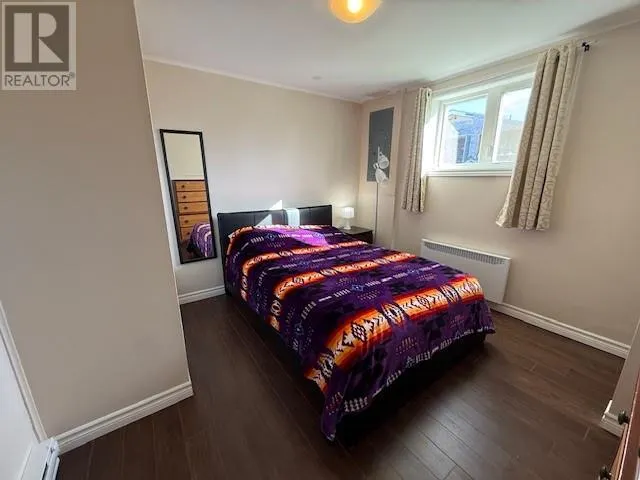 3 Cooper Crescent