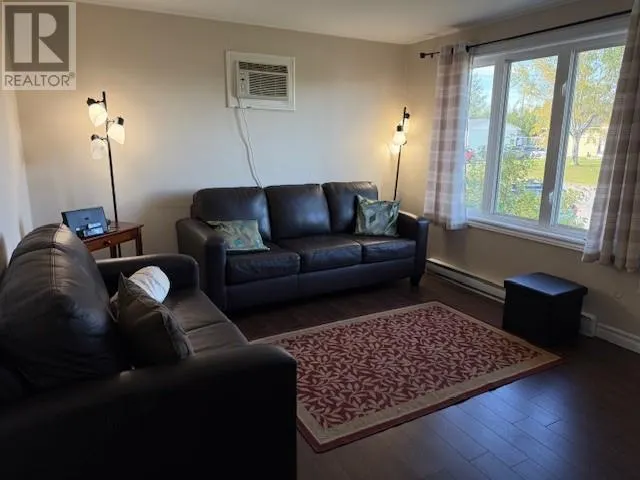 3 Cooper Crescent