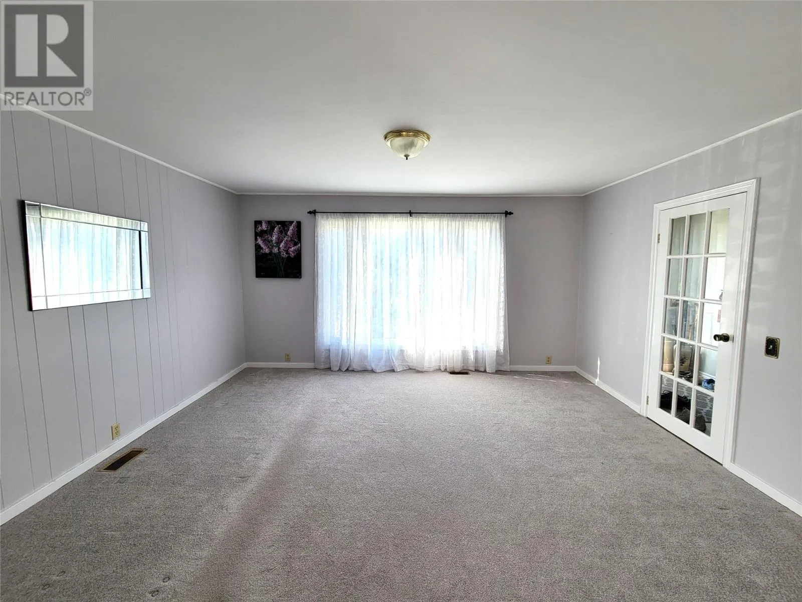 78 Carmen Avenue