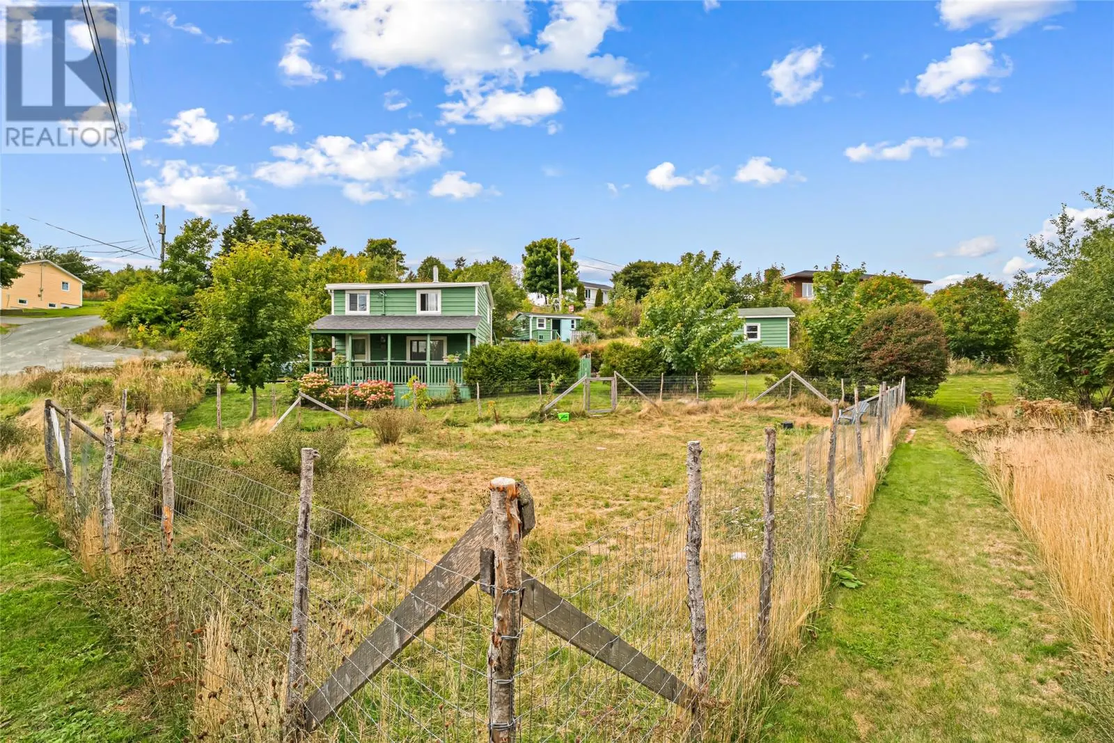 8 Goulds Road