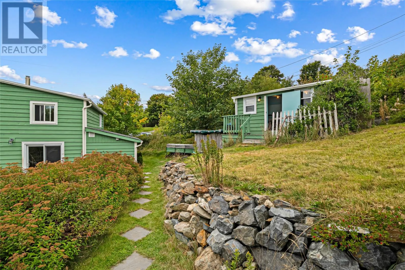 8 Goulds Road
