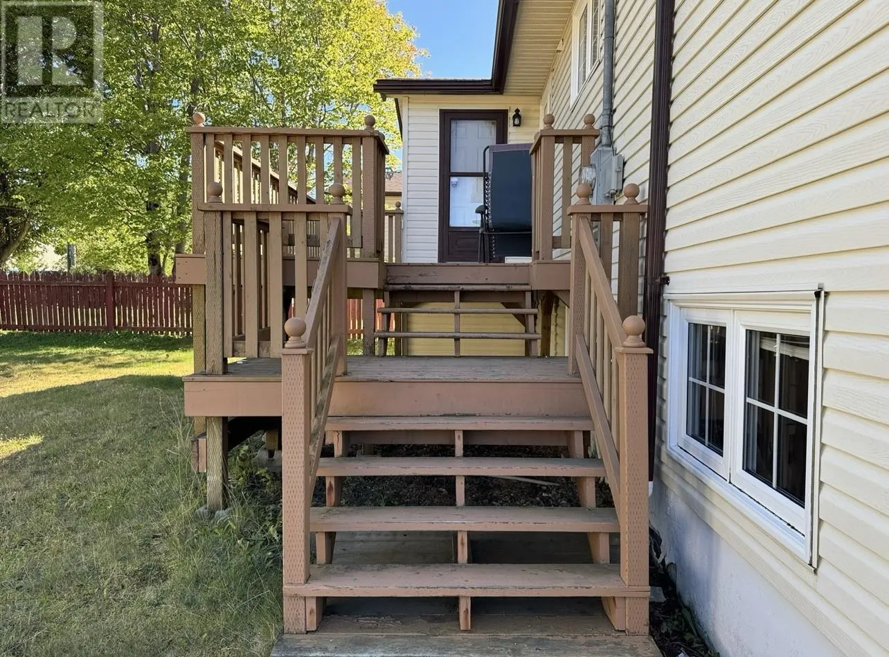 11 Robertson Avenue