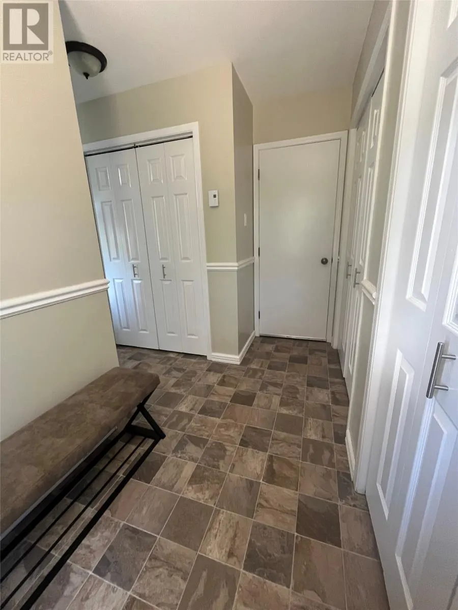 25 Hearns Road
