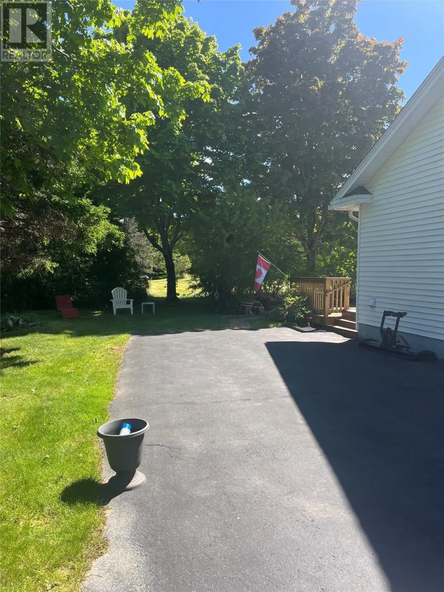 25 Hearns Road