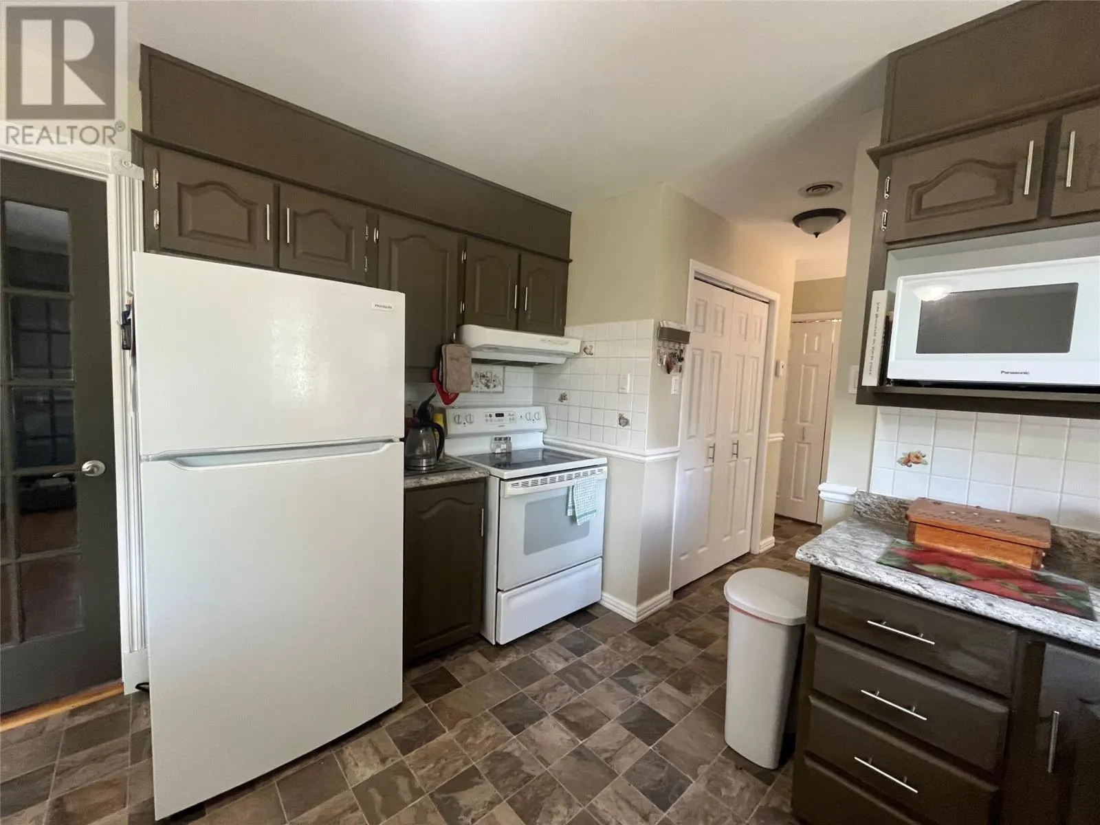 25 Hearns Road
