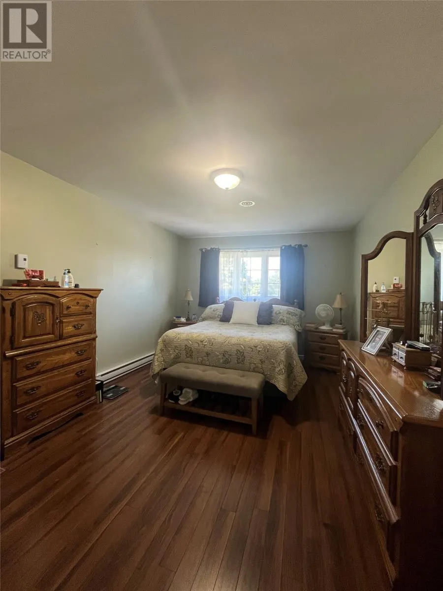 25 Hearns Road