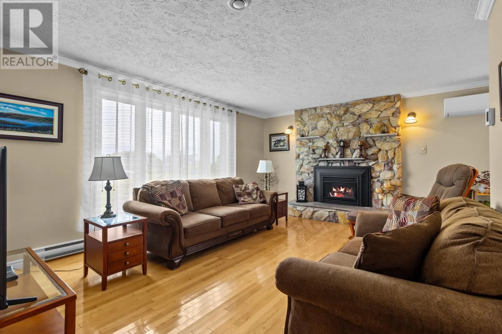 1 Gregg Avenue