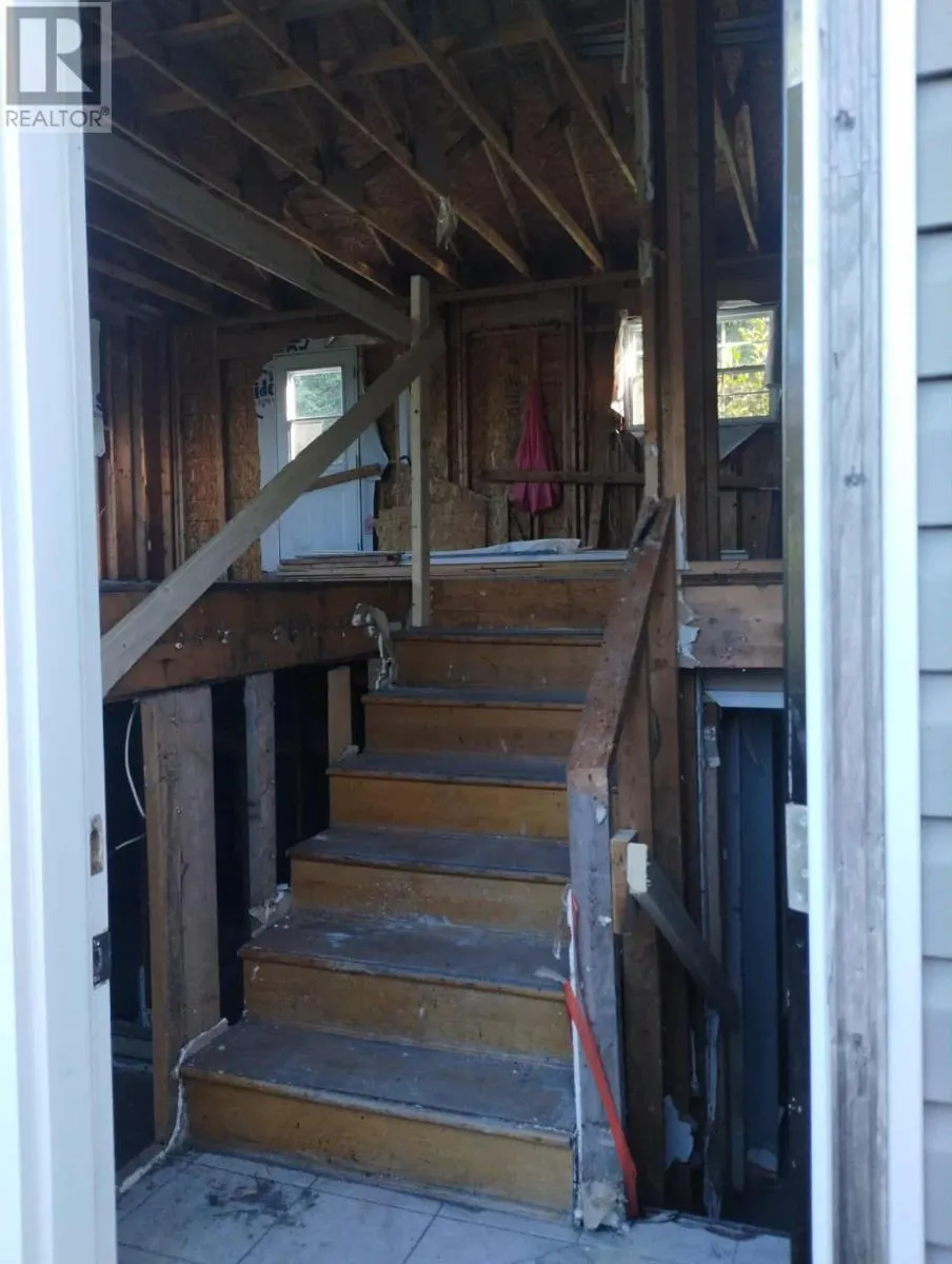 5 Tolt Road