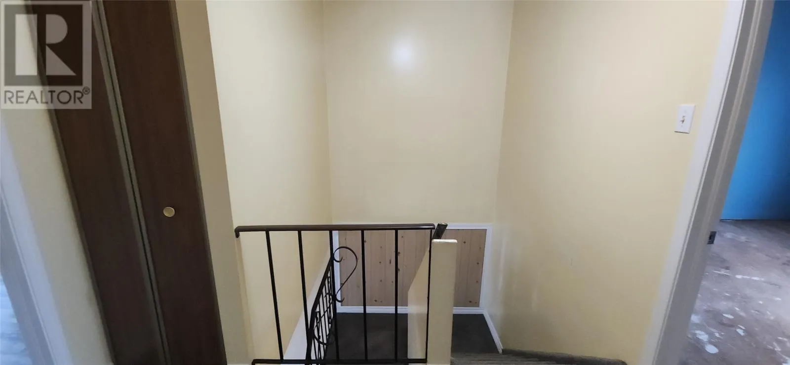 10 Woodford Drive